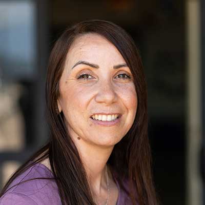 נג'לאא גנאים